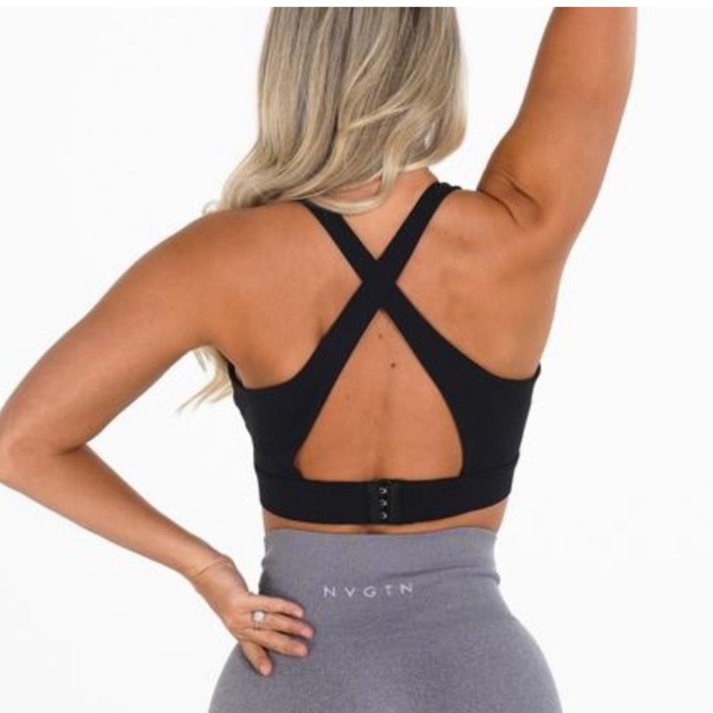NVGTN Black Reveal Bra